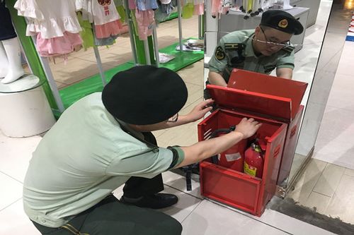 吉安安福大隊(duì)開(kāi)展消防產(chǎn)品檢查 凈化轄區(qū)安全環(huán)境