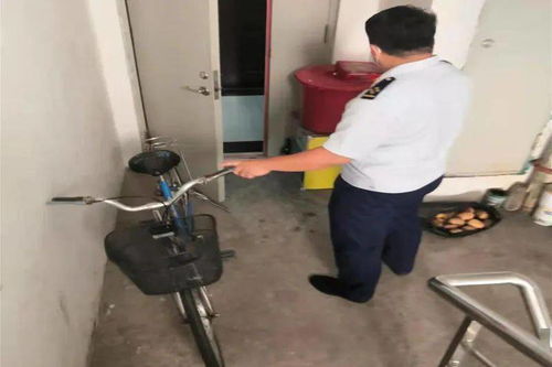 吉林市消防救援支隊(duì)經(jīng)開(kāi)大隊(duì)深入轄區(qū)高層住宅小區(qū)開(kāi)展消防安全檢查工作