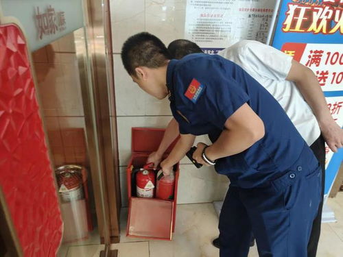 遂寧消防全面開展多業(yè)態(tài)混合經(jīng)營場(chǎng)所消防檢查